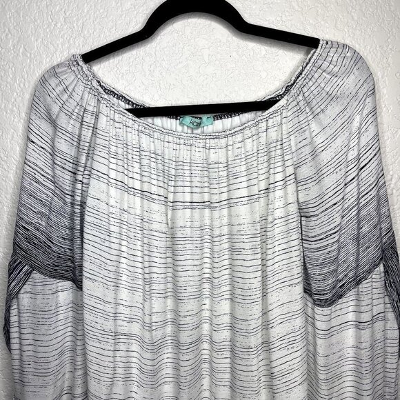 KARLIE Striped Ombre Women's Dress - Picture 5 of 9